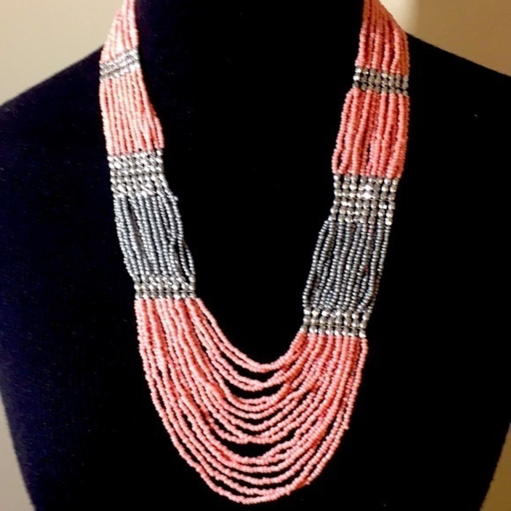 Beautiful fashion neck piece